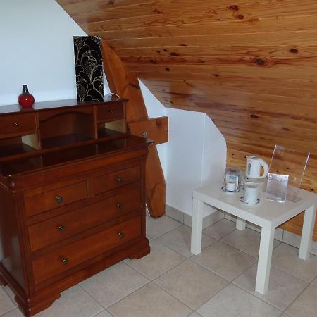 Bed and Breakfast Le nid d'hirondelles Plougoumelen Esterno foto