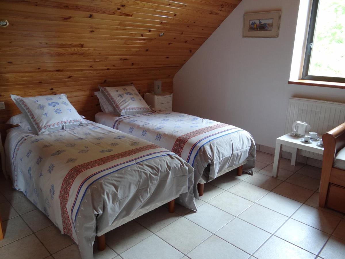Bed and Breakfast Le nid d'hirondelles Plougoumelen Esterno foto